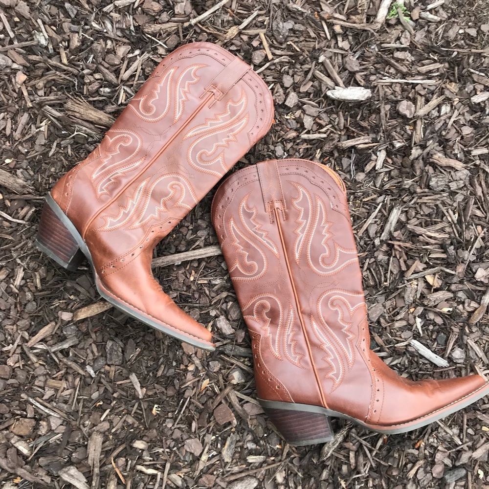 Nomad Trigger Boot Size 8 - image 1